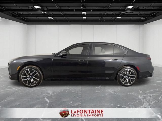 2023 BMW 760i
