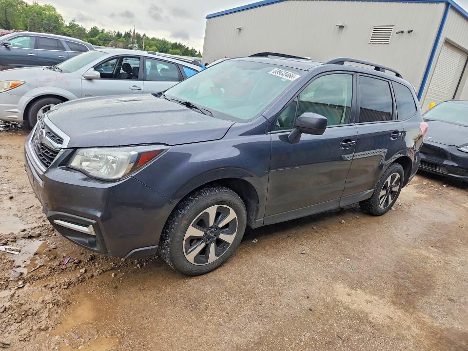 2017 SUBARU Forester