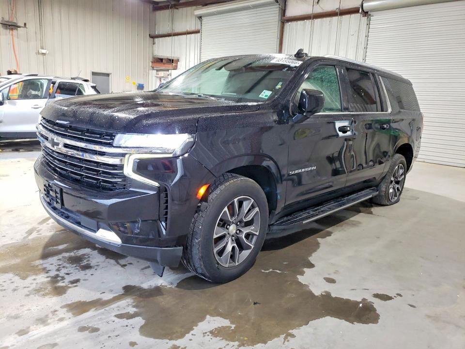 2022 CHEVROLET Suburban