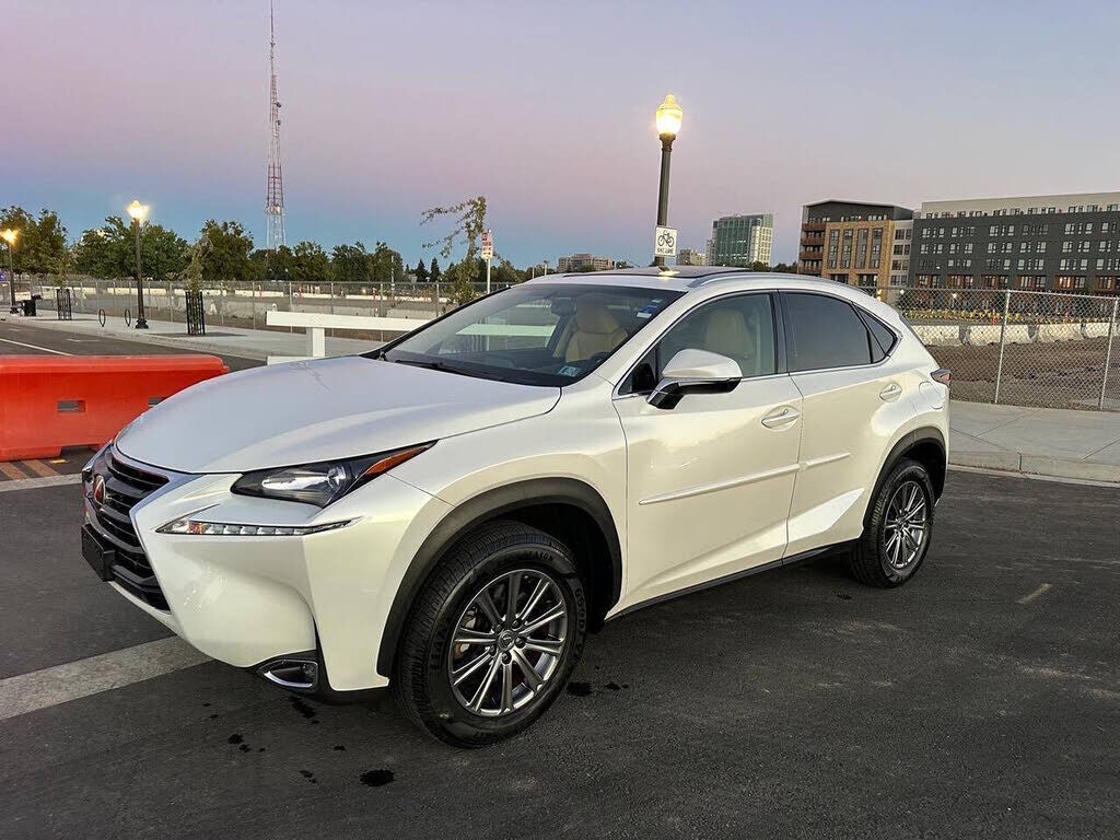 2017 LEXUS NX