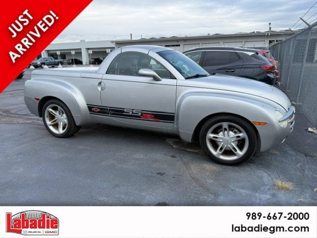 2004 CHEVROLET SSR