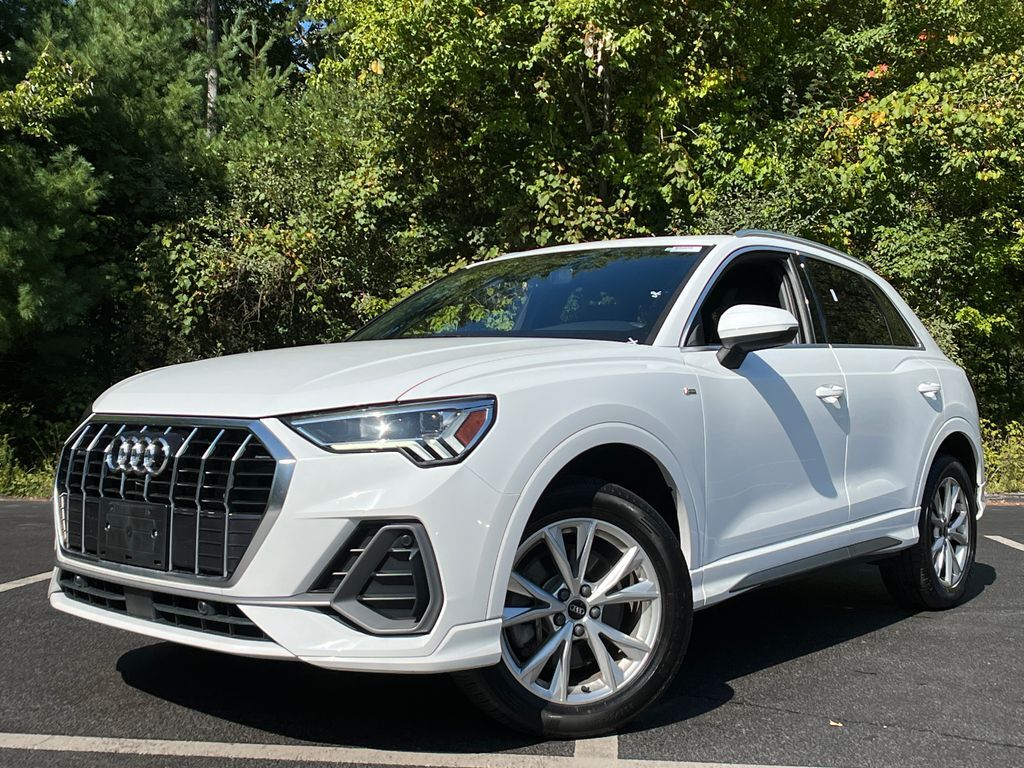 2024 AUDI Q3