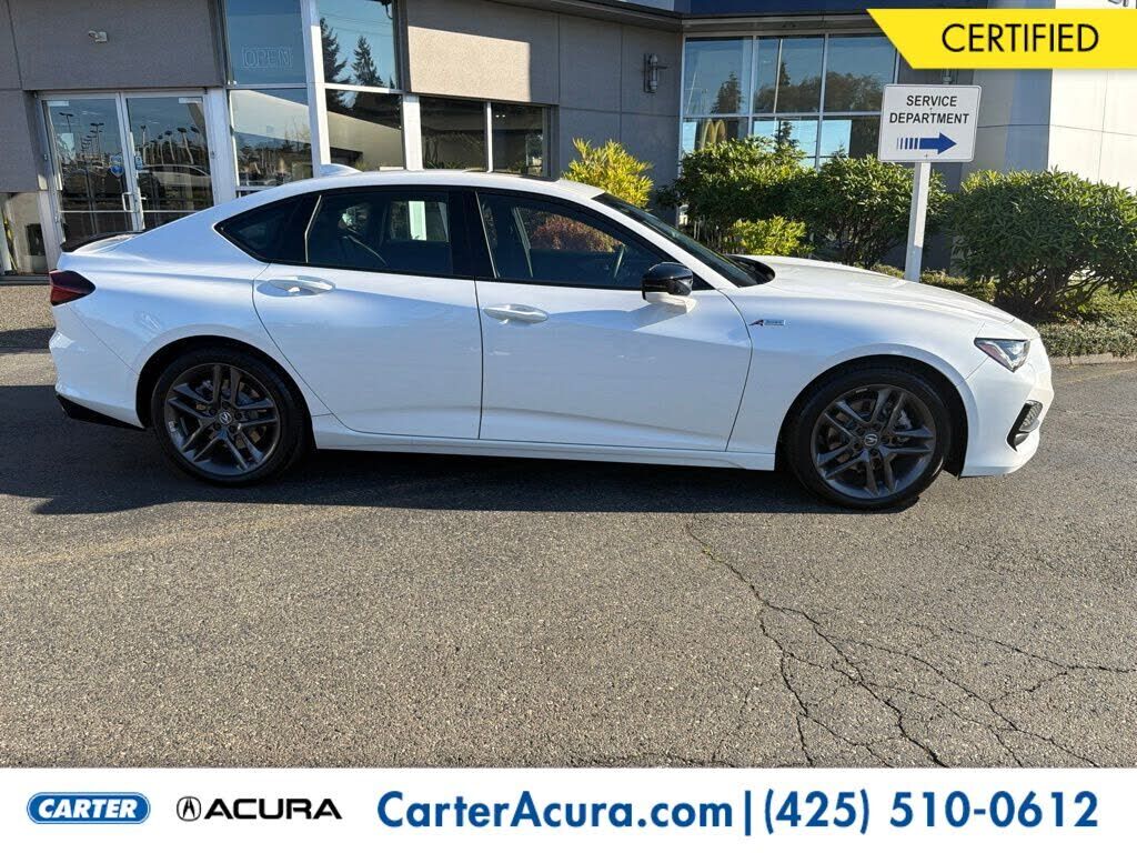 2025 ACURA TLX