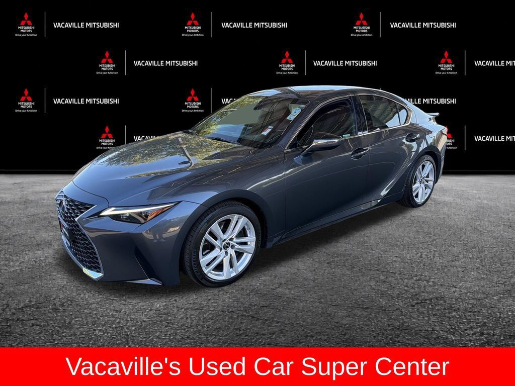 2022 LEXUS IS
