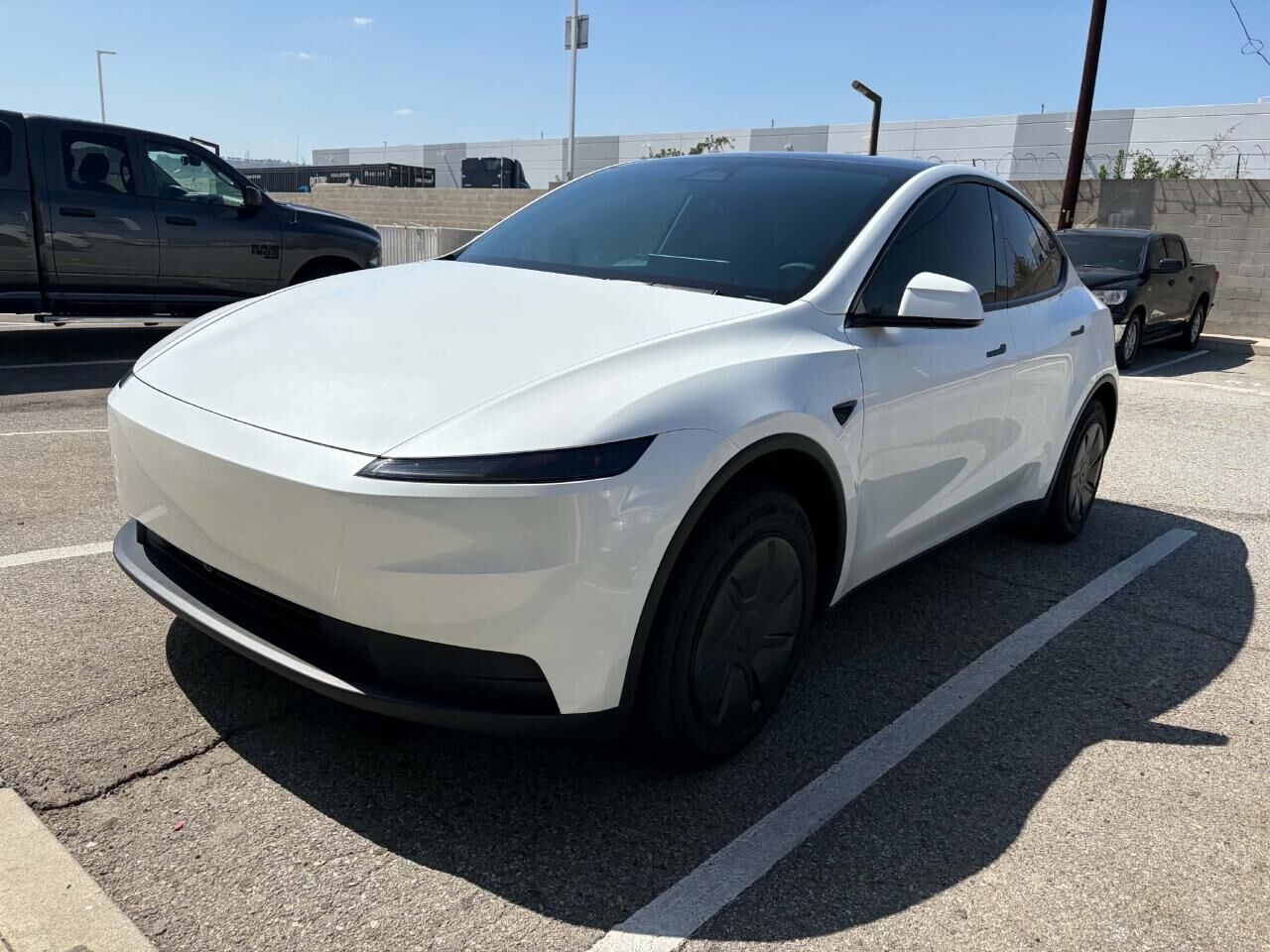 2026 TESLA Model Y