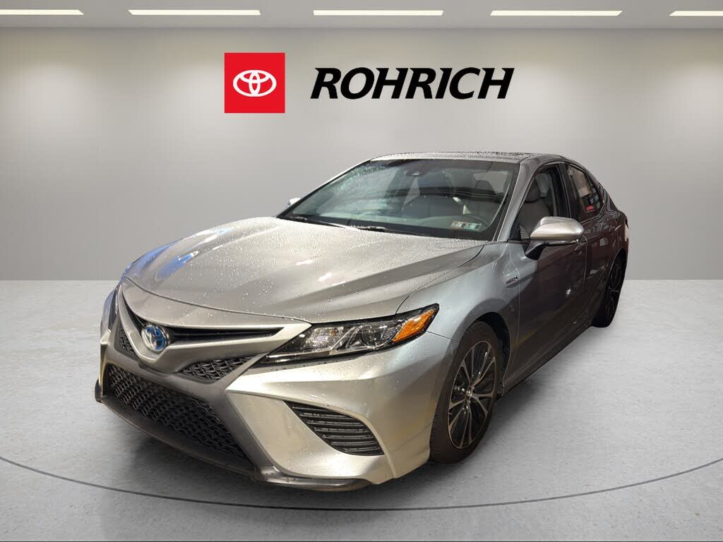 2018 TOYOTA Camry