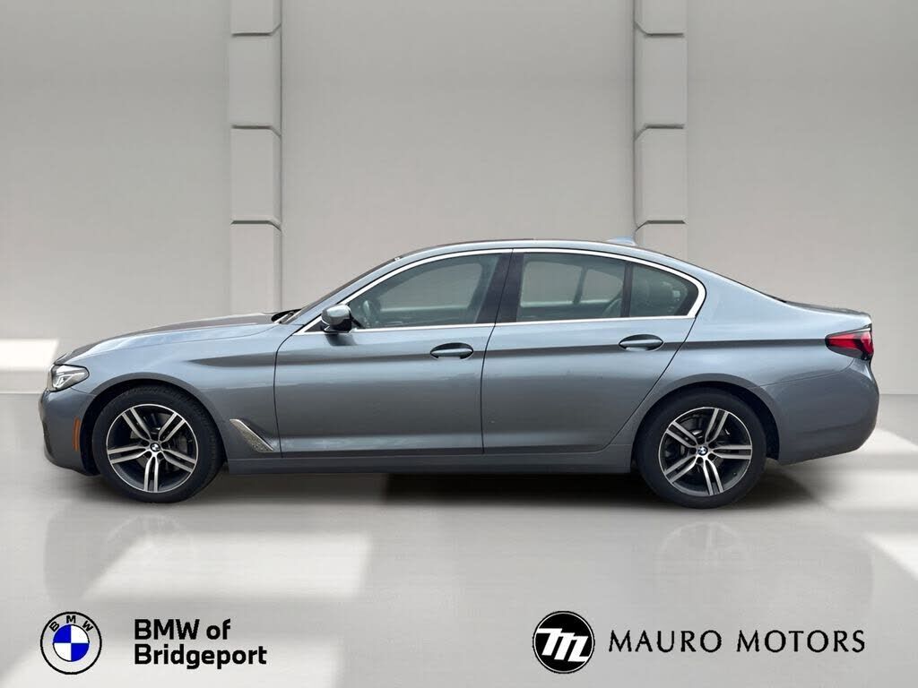 2021 BMW 530i