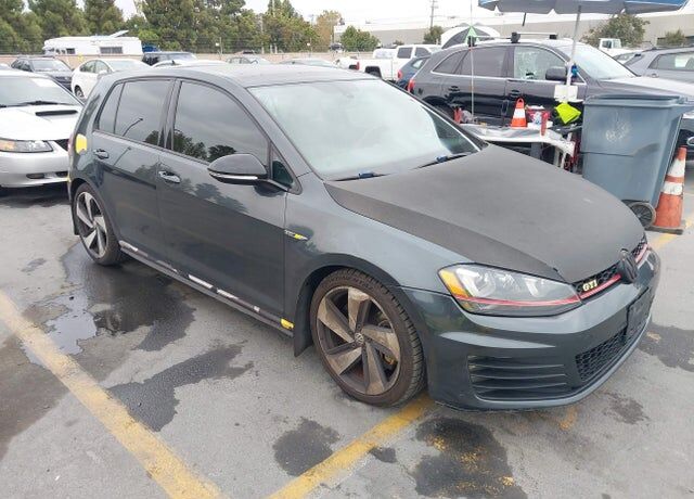 2015 VOLKSWAGEN GTI