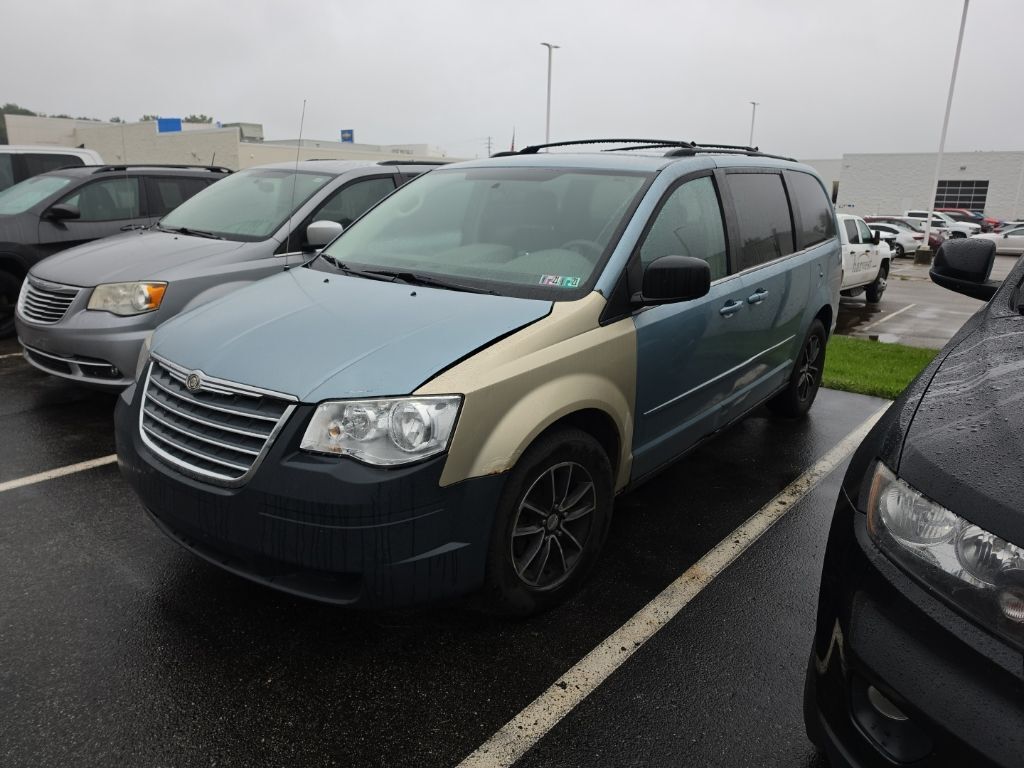 2010 CHRYSLER Town and Country