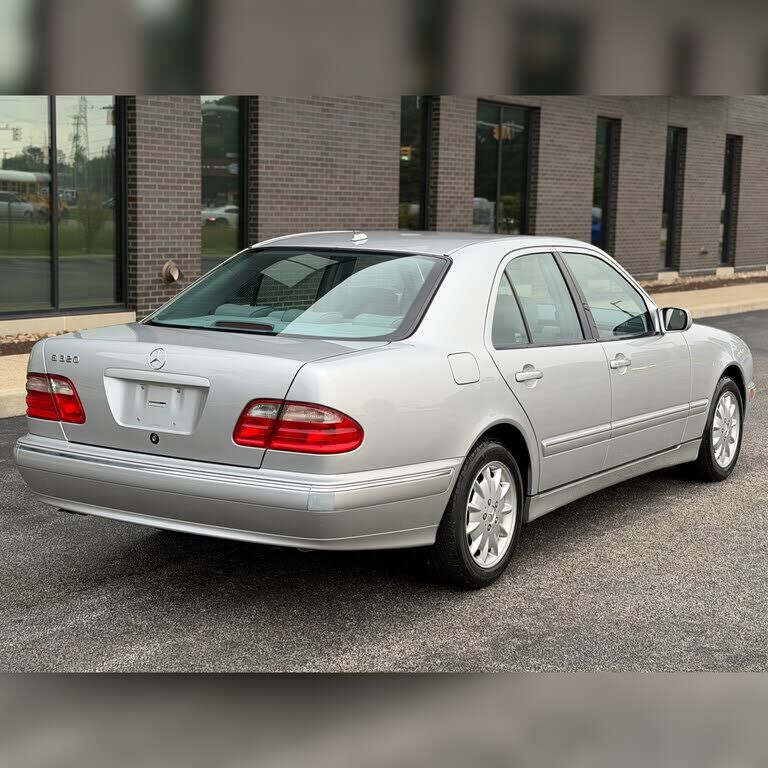 2001 Mercedes-Benz E-Class