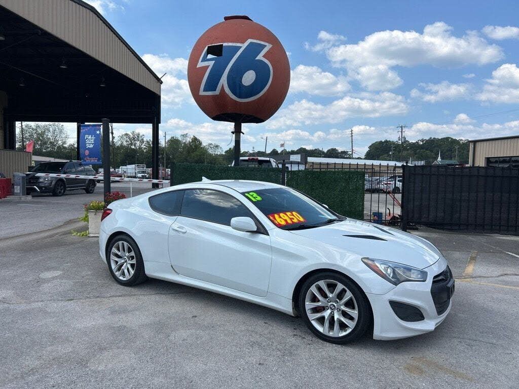 2013 HYUNDAI Genesis Coupe