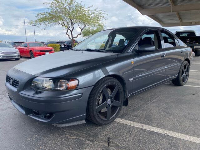 2005 VOLVO S60