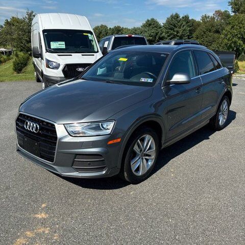 2017 AUDI Q3