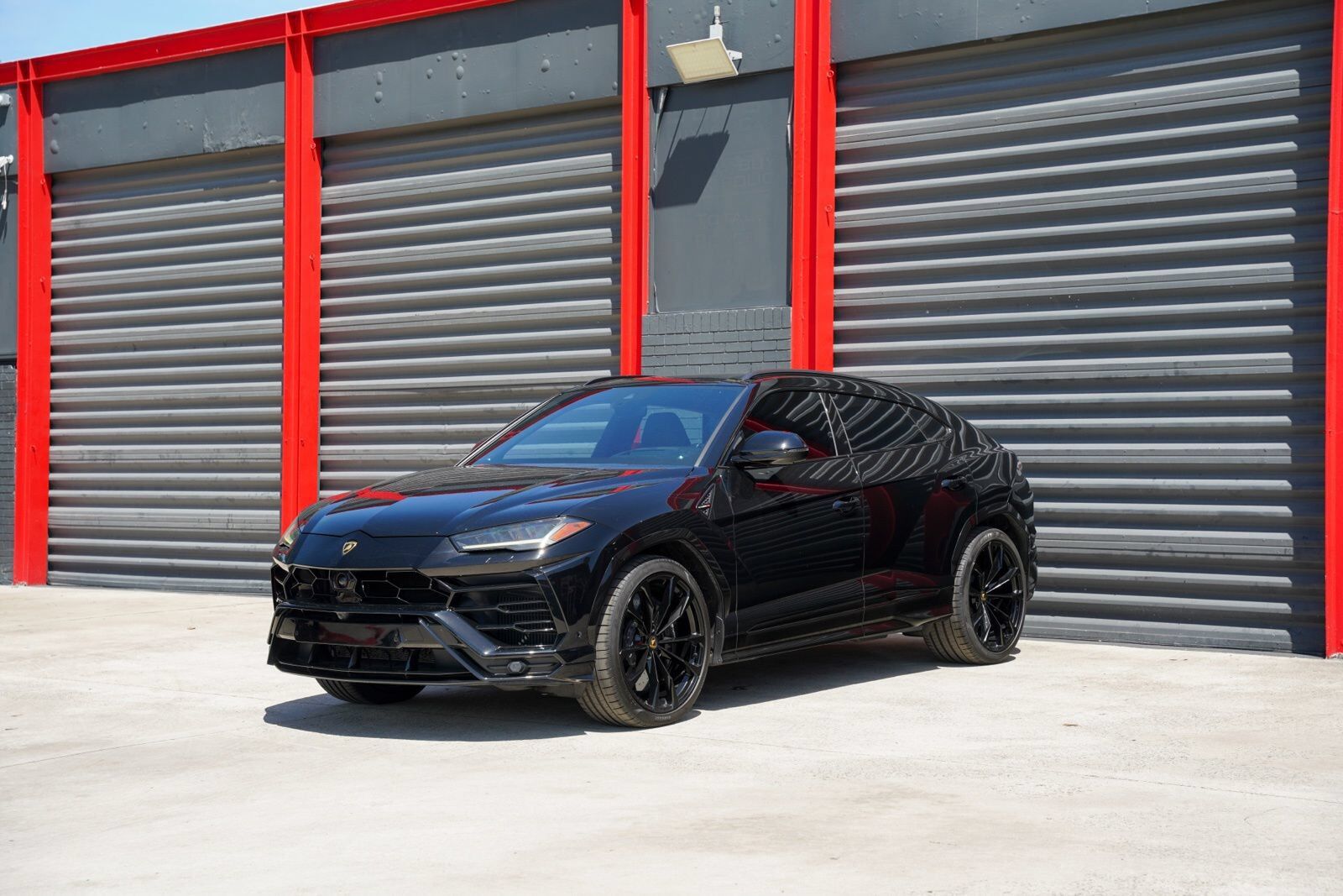 2022 LAMBORGHINI URUS