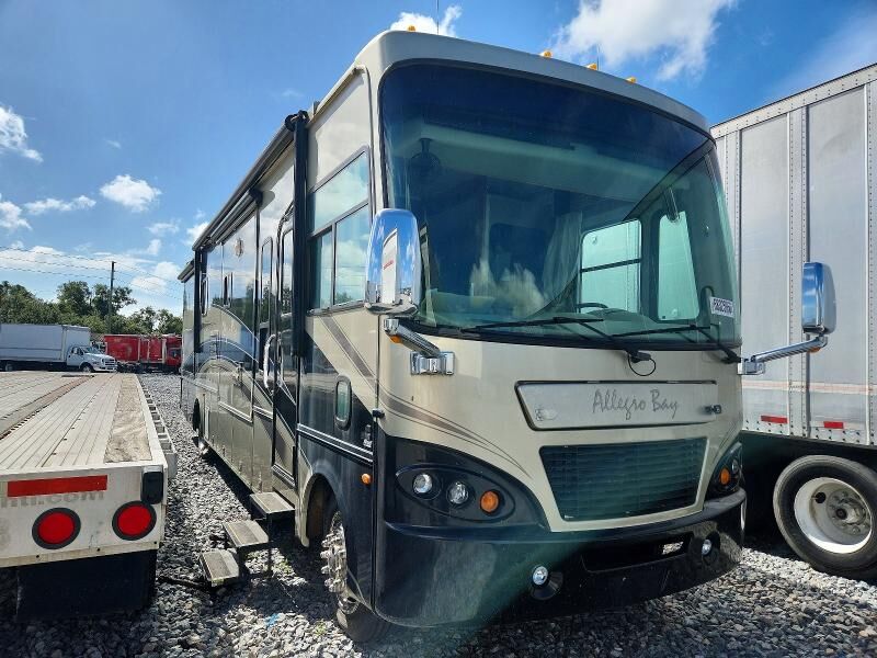 2008 FREIGHTLINER MC Front Engine Motor Home Chassis