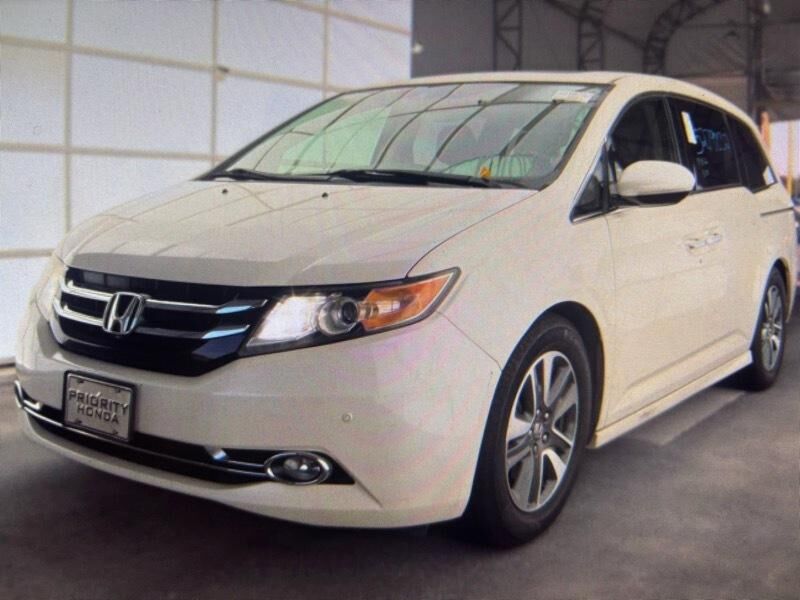 2016 HONDA Odyssey