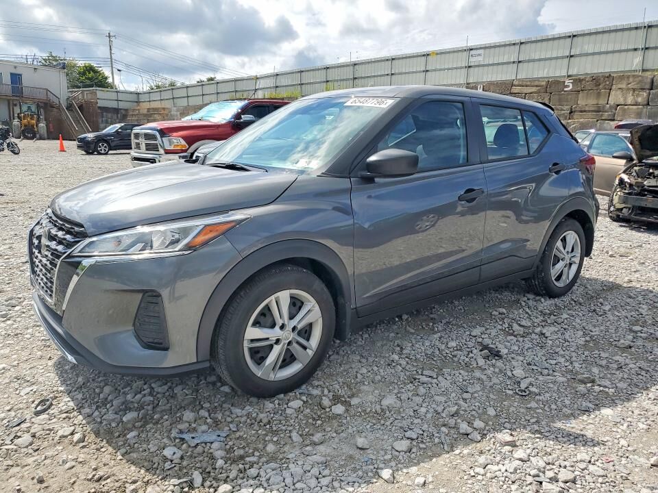 2023 NISSAN Kicks