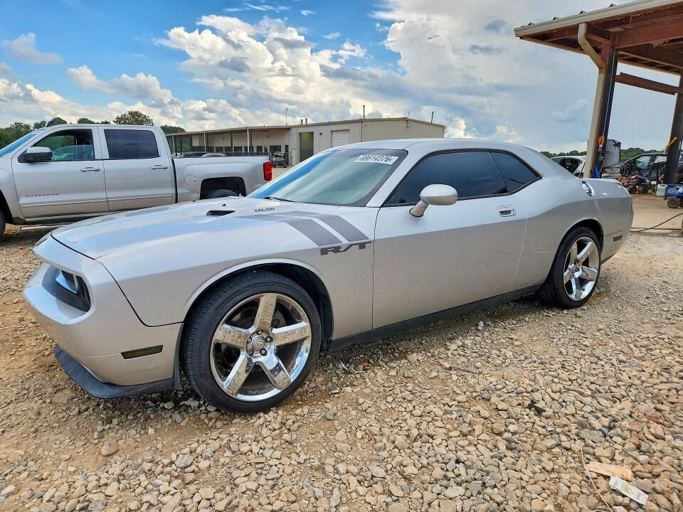 2009 DODGE Challenger