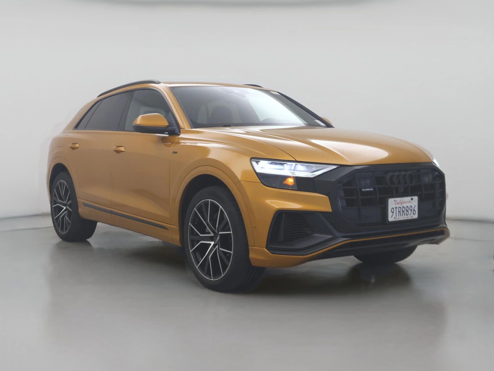 2019 AUDI Q8
