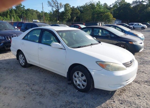 2004 TOYOTA Camry