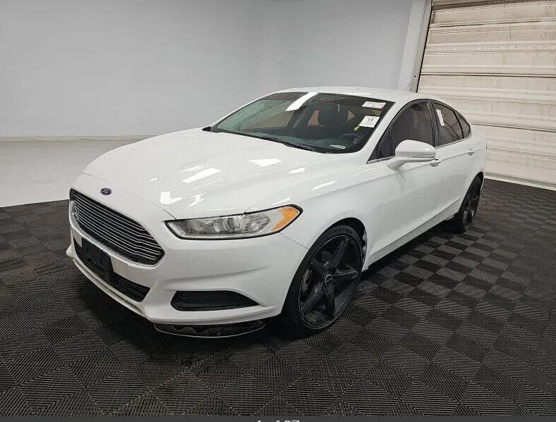 2016 FORD Fusion