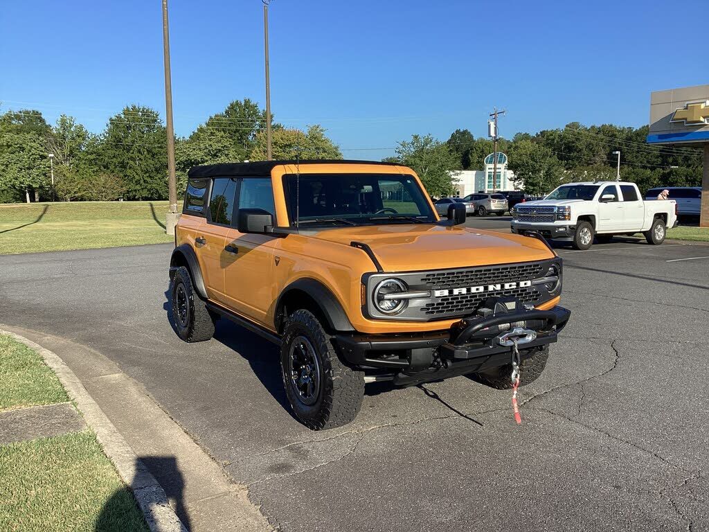 2021 FORD Bronco