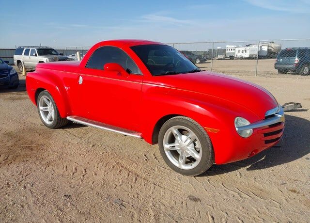 2004 CHEVROLET SSR