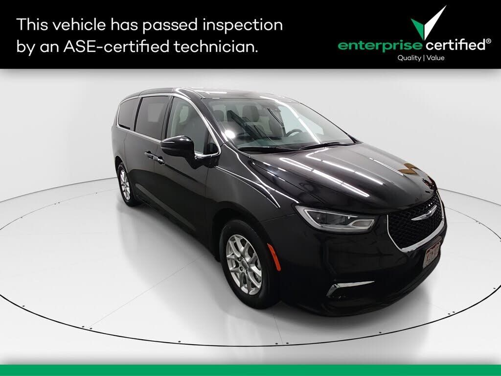 2023 CHRYSLER Pacifica
