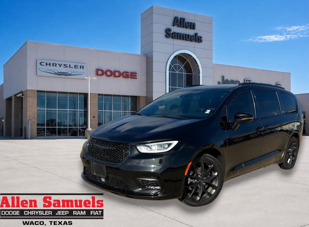 2022 CHRYSLER Pacifica