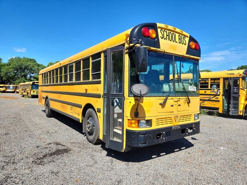 2015 IC BUS PB305