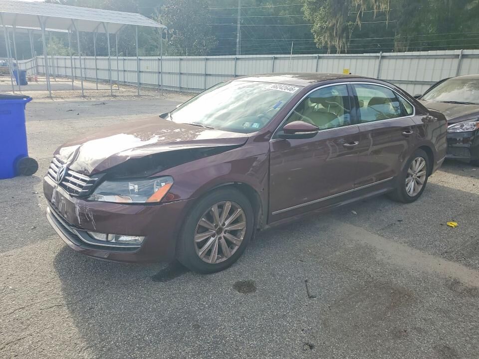 2012 VOLKSWAGEN Passat
