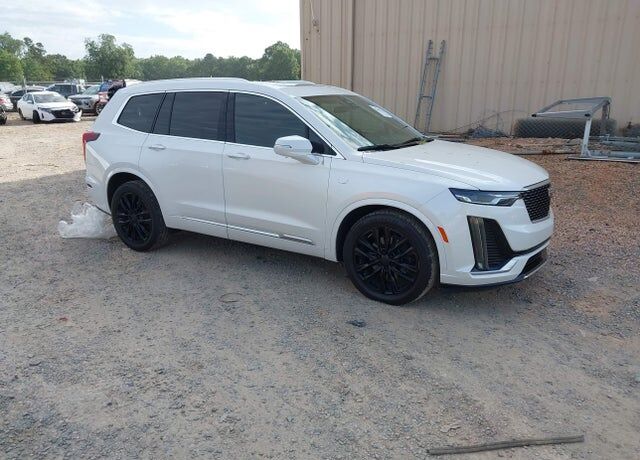 2021 CADILLAC XT6