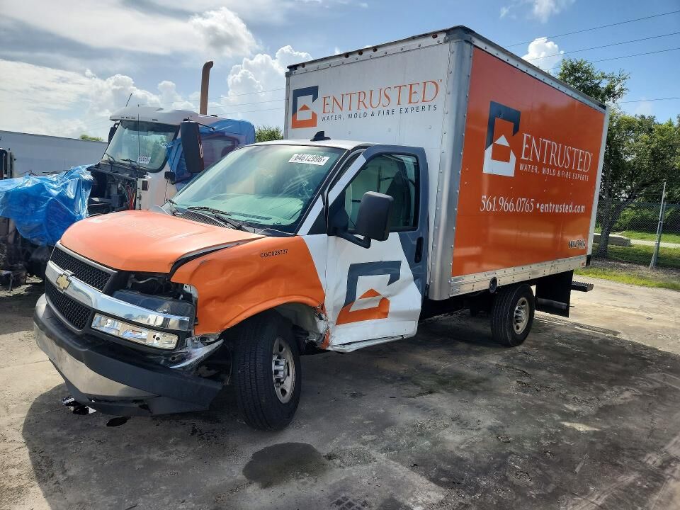 2021 CHEVROLET Express