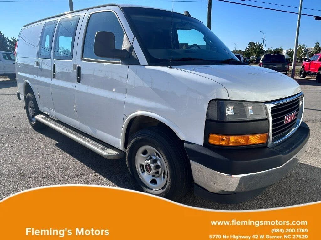 2022 GMC Savana