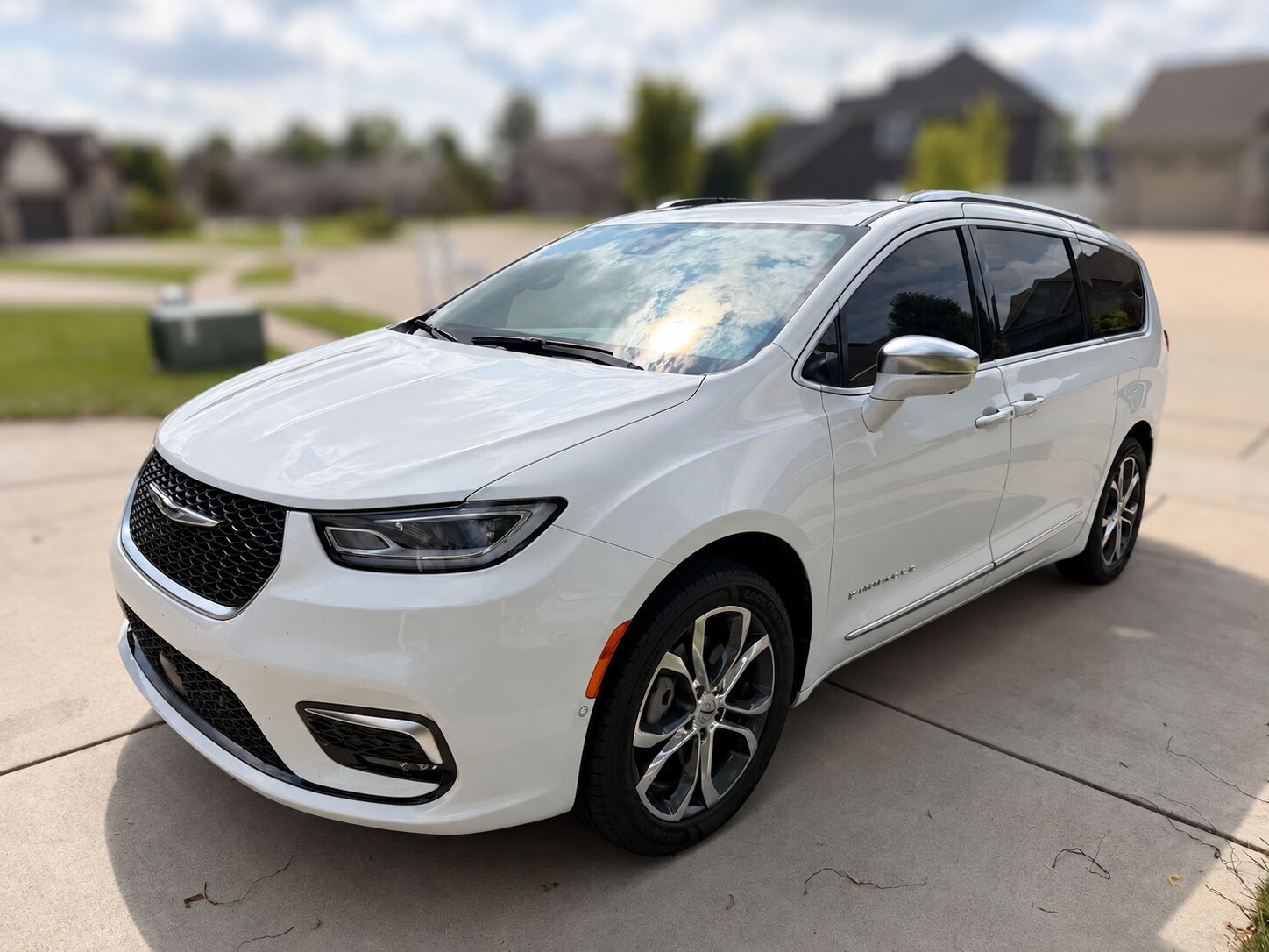 2024 CHRYSLER Pacifica