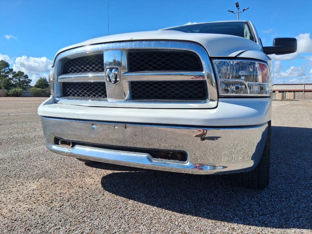 2011 DODGE Ram