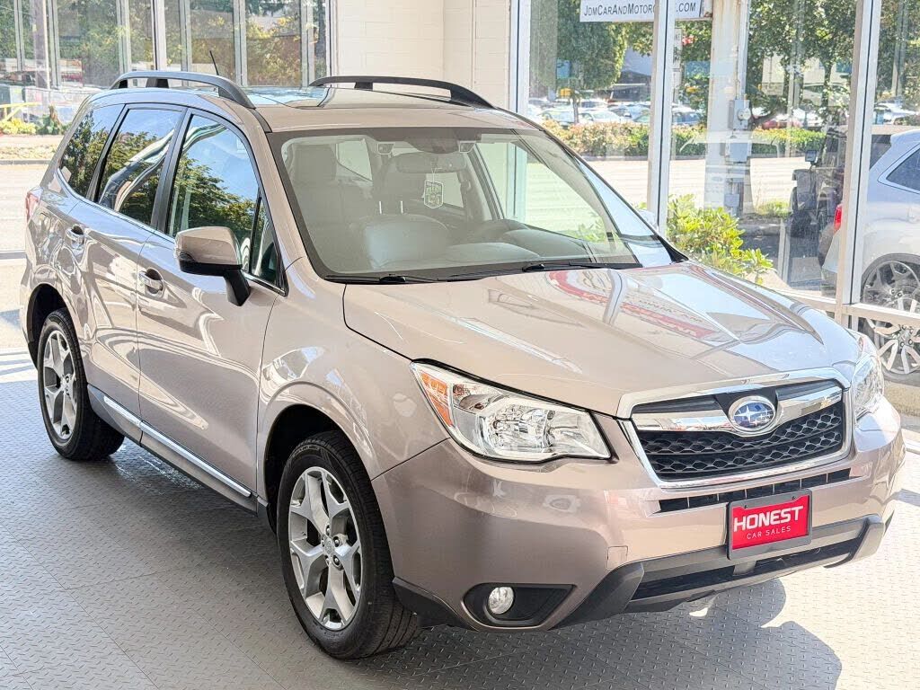 2015 SUBARU Forester