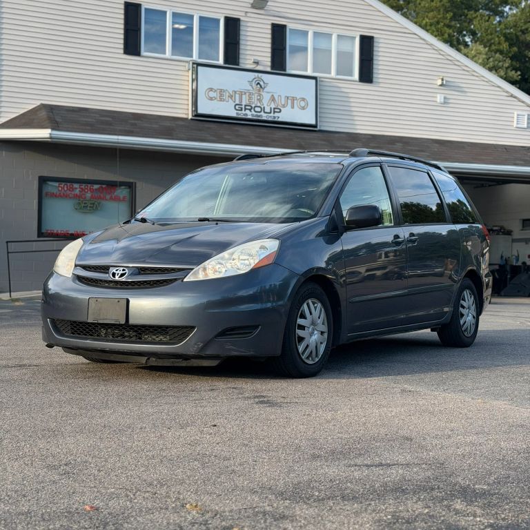 2008 TOYOTA Sienna