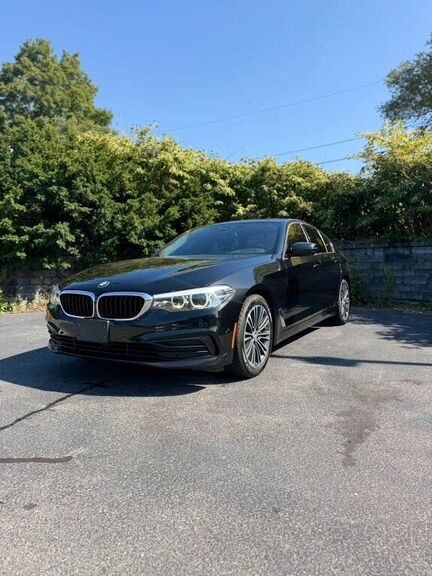 2019 BMW 530i