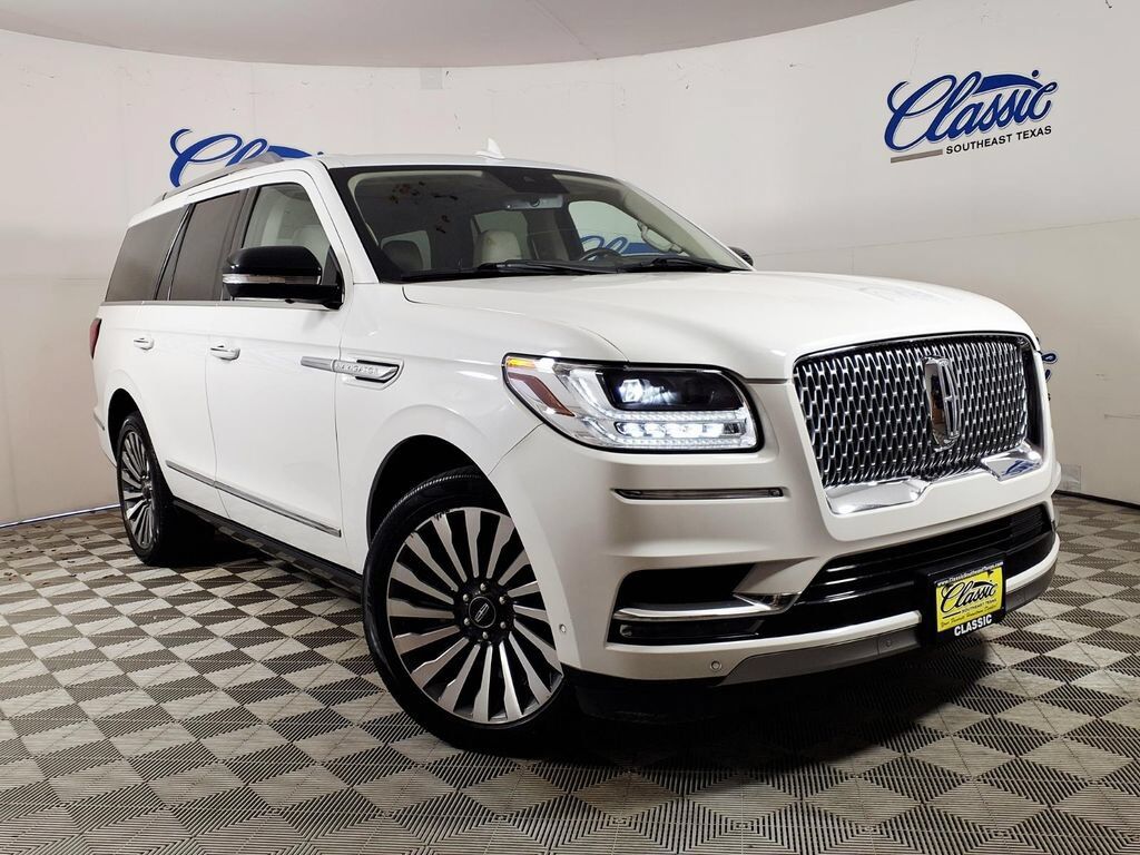 2021 LINCOLN Navigator