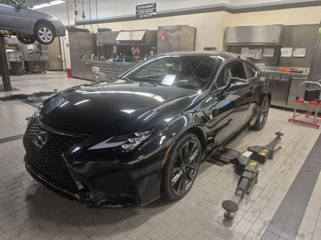 2024 LEXUS RC