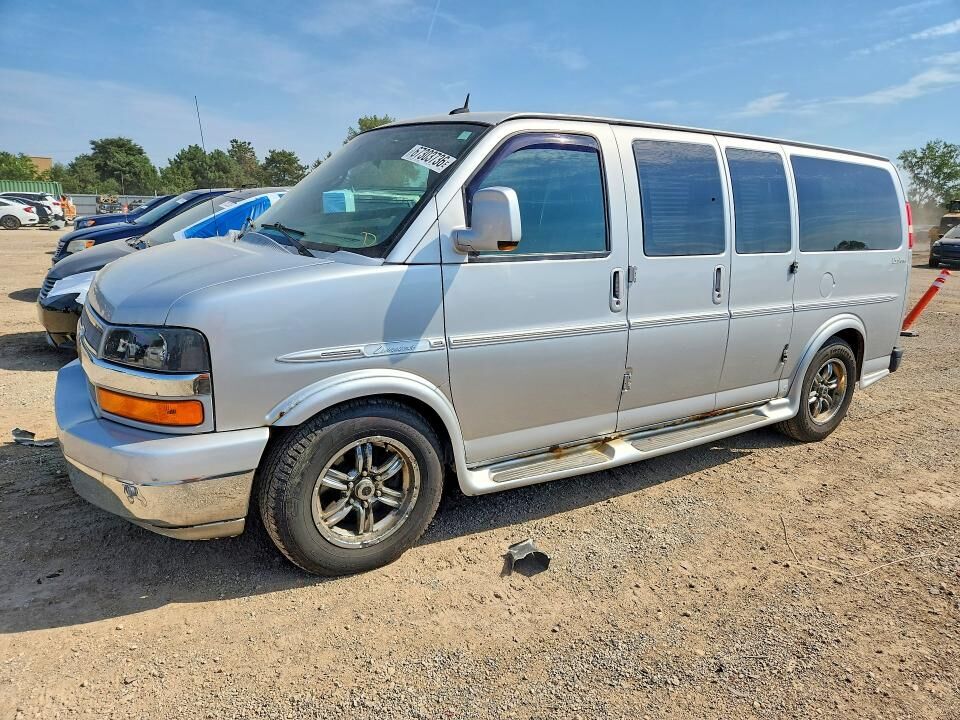 2012 CHEVROLET Express