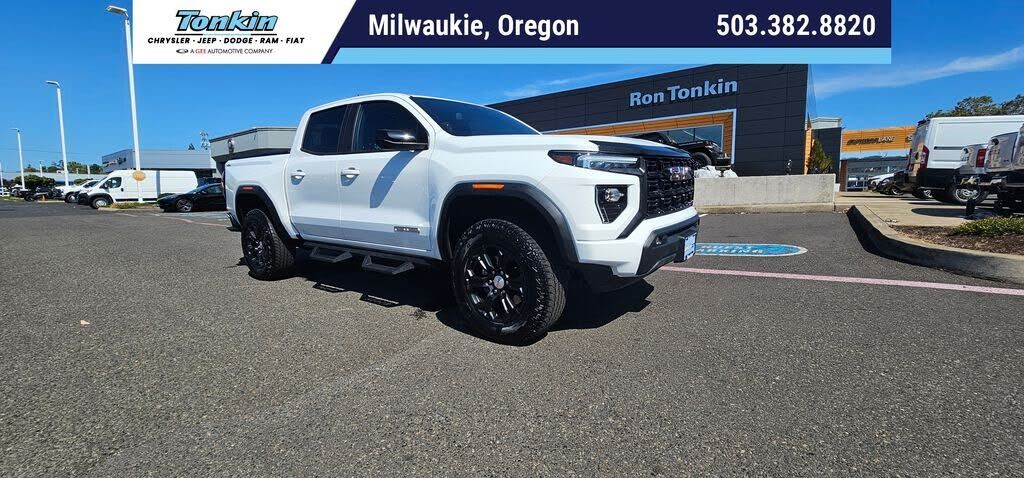 2023 GMC Canyon