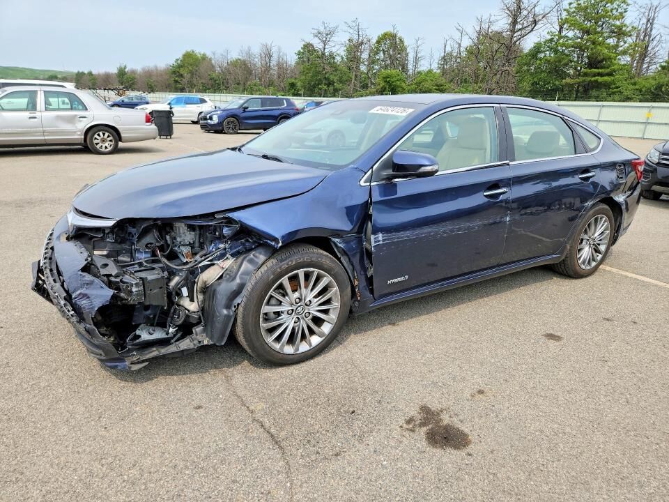 2018 TOYOTA Avalon