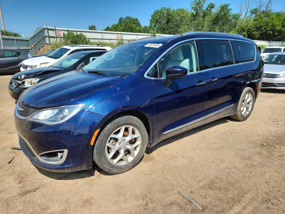 2019 CHRYSLER Pacifica