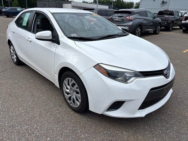 2016 TOYOTA Corolla