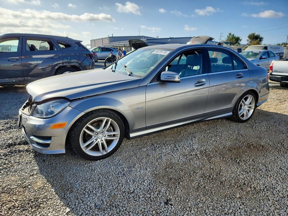 2012 MERCEDES-BENZ C-Class