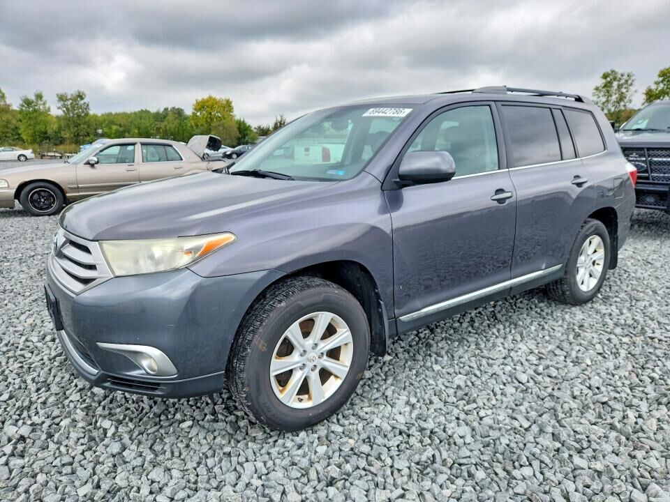 2012 TOYOTA Highlander