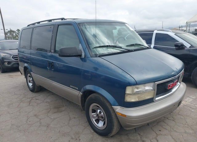 2001 GMC Safari