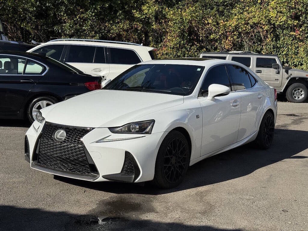 2017 LEXUS IS